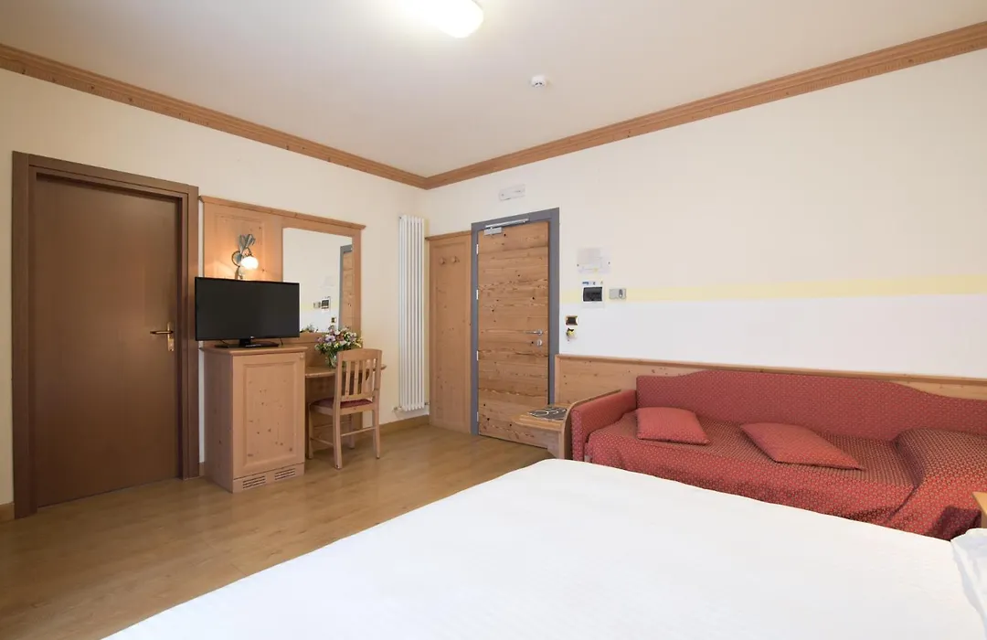 Hotel Colfosco-1